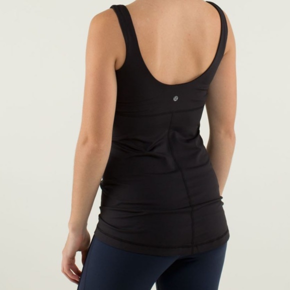 Lululemon NWOT Aria Tank II Black (8) - Picture 12 of 16